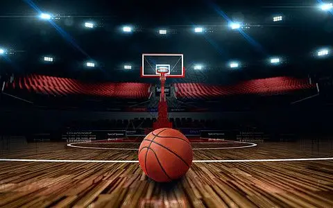 《NBA夏季联赛：勇士vs热火》：年轻就是要疯狂！勇士新星闪耀，热火后浪来袭！